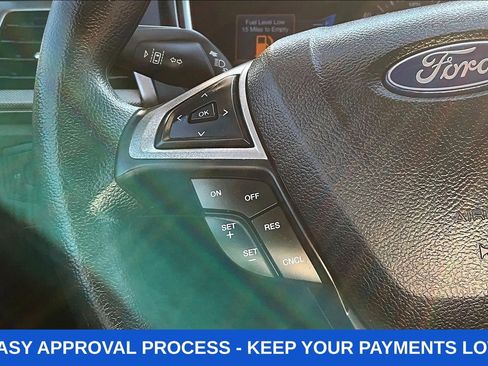 Used 2019 Ford Fusion SE FWD image 13