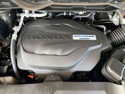 Used 2018 Honda Odyssey EX image 31