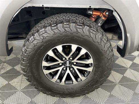 Used 2020 Ford F150 Raptor w/ Equipment Group 802A Luxury image 22