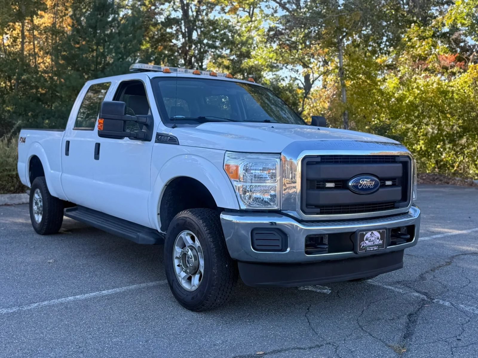 Used 2015 Ford F250 XL w/ Power Equipment Group AWD/4WD image 4