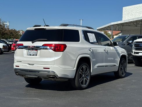 Certified 2017 GMC Acadia Denali w/ Technology Package FWD image 15