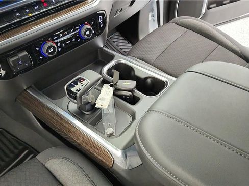 New 2026 Chevrolet Silverado 1500 LT w/ Convenience Package II AWD/4WD image 33