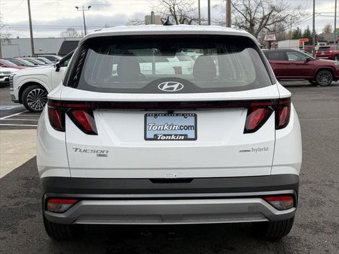 New 2026 Hyundai Tucson Blue SE w/ Tow & Go Package image 6