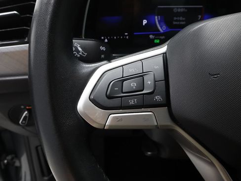 Used 2024 Volkswagen Jetta SE FWD image 26