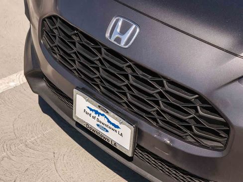 Used 2023 Honda HR-V LX image 8