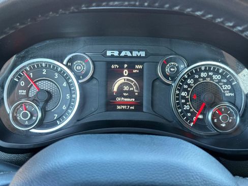 Used 2024 RAM 2500 Big Horn image 32