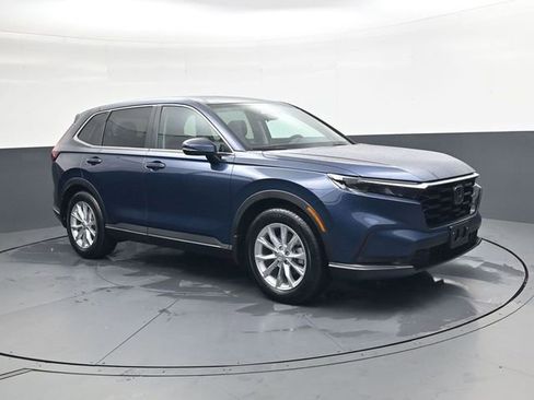 Used 2025 Honda CR-V EX image 2