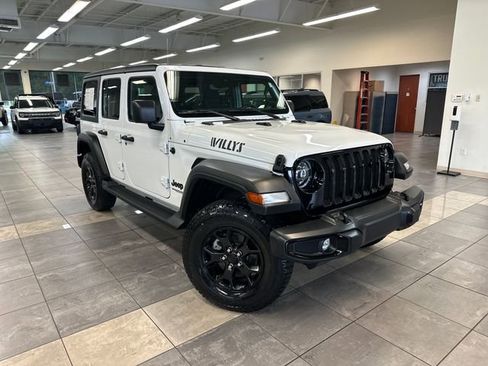 Used 2022 Jeep Wrangler Unlimited Sport AWD/4WD image 1