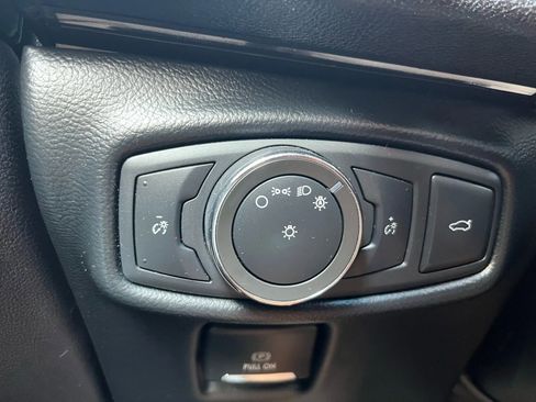 Used 2017 Lincoln MKZ Premiere image 13