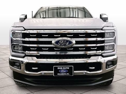 Used 2024 Ford F250 Lariat w/ Lariat Ultimate Package AWD/4WD image 3