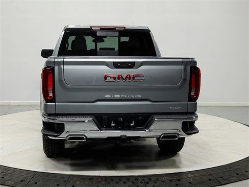 New 2026 GMC Sierra 1500 SLT image 6