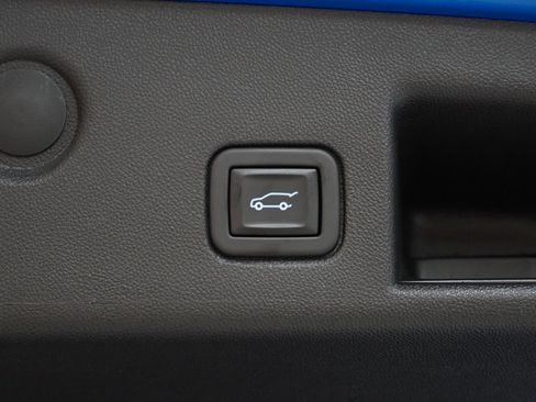 Used 2024 Chevrolet Equinox LT AWD/4WD image 10