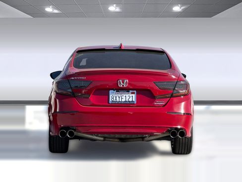 Used 2019 Honda Accord Sport image 9