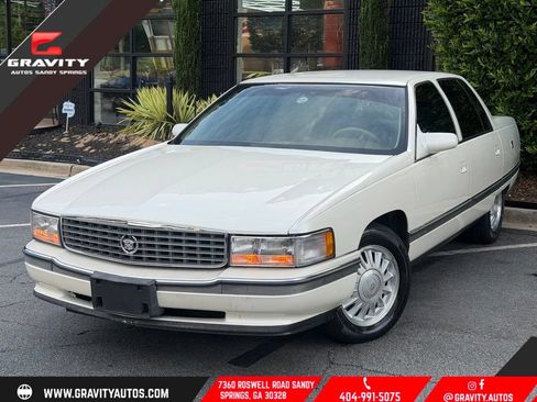 Used 1994 Cadillac De Ville Concours FWD image 1