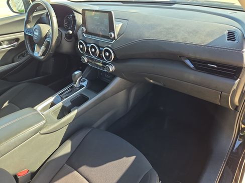 Used 2024 Nissan Sentra SV w/ All-Weather Package FWD image 31