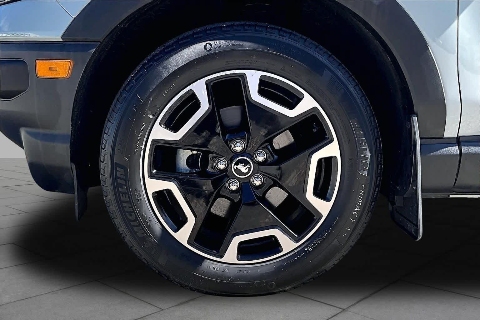 Certified 2023 Ford Bronco Sport Outer Banks w/ Tech Package AWD/4WD image 11