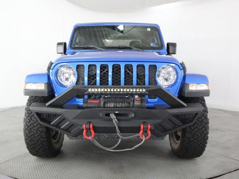 Used 2023 Jeep Gladiator Sport AWD/4WD image 2