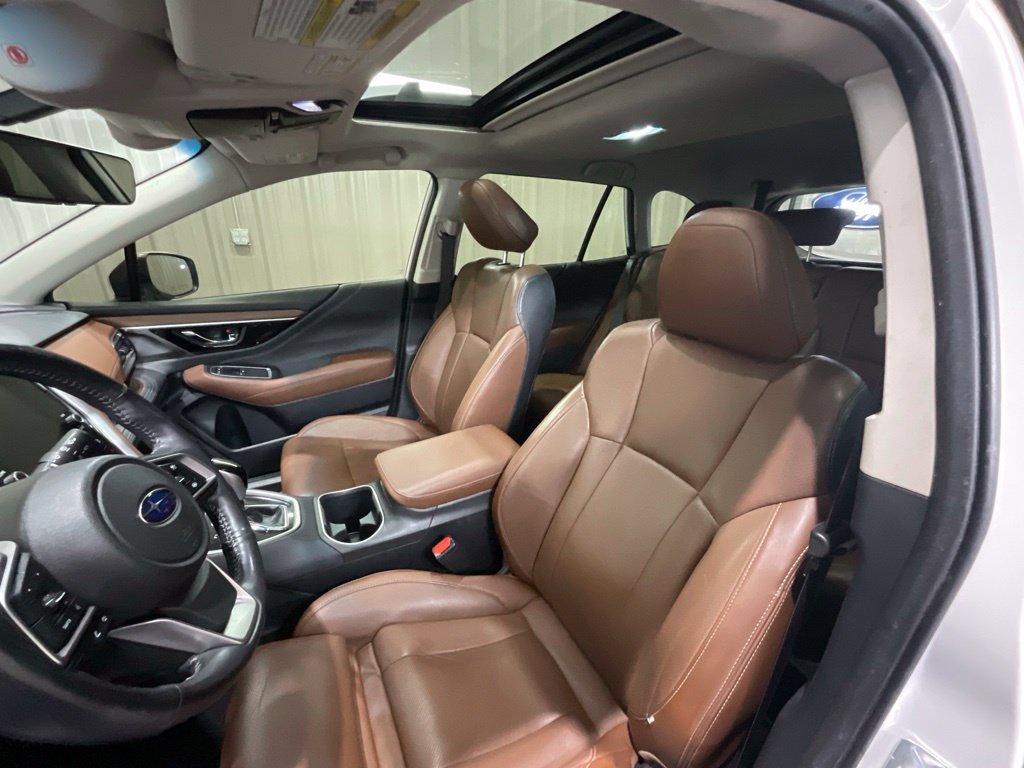 Used 2021 Subaru Outback Touring XT AWD/4WD image 8