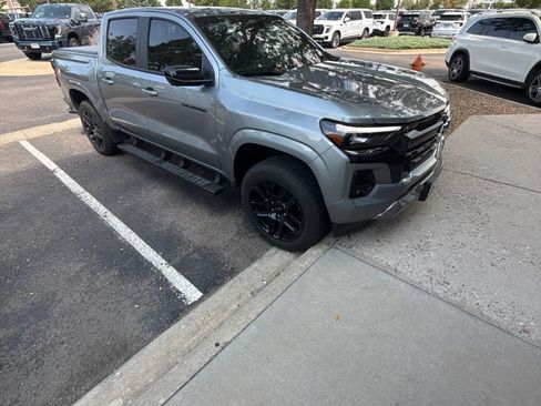 Used 2024 Chevrolet Colorado Z71 w/ Z71 Convenience Package 2 AWD/4WD image 2