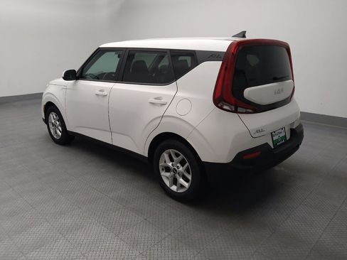Used 2022 Kia Soul LX w/ Technology Package FWD image 5