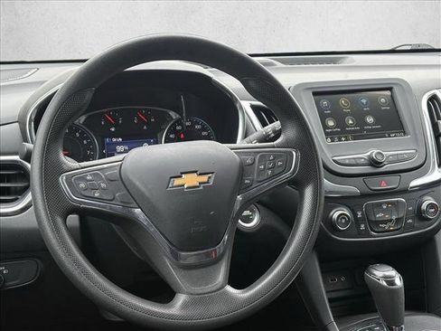 Used 2019 Chevrolet Equinox LT image 14