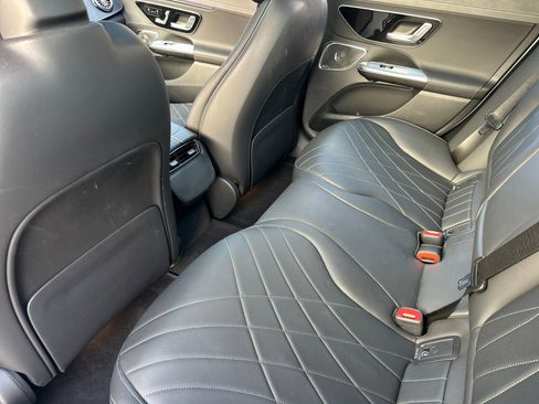 Used 2023 Mercedes-Benz EQE 500 4MATIC Sedan image 13