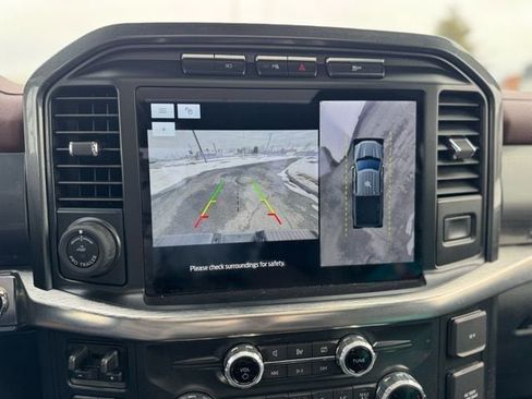 Certified 2022 Ford F150 Lariat w/ Equipment Group 502A High image 21