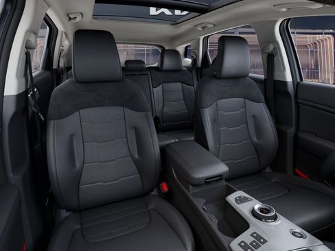 New 2026 Kia Sportage SX Prestige image 15