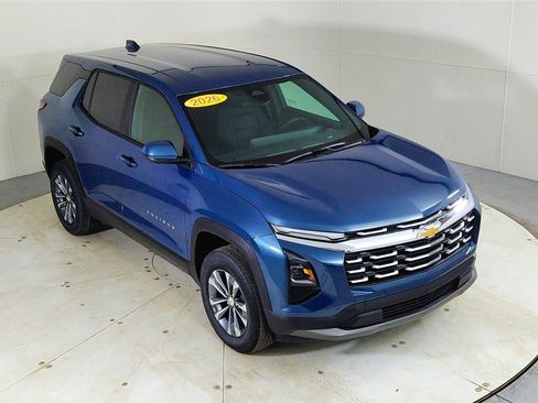 New 2026 Chevrolet Equinox LT image 13