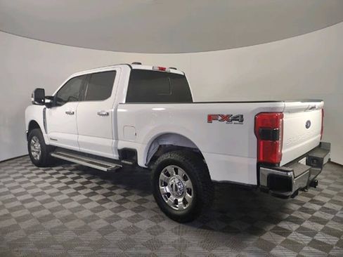 Used 2023 Ford F250 Lariat w/ Chrome Package AWD/4WD image 7