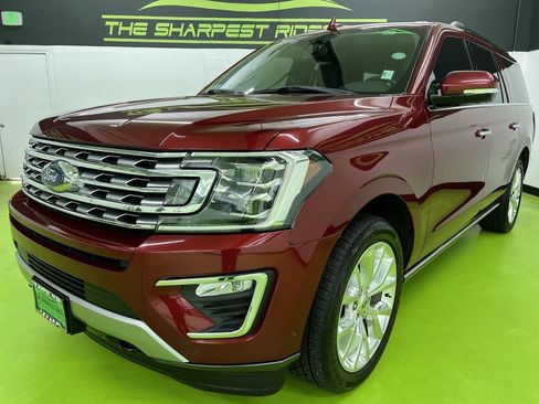 Used 2018 Ford Expedition Max Limited w/ Equipment Group 302A AWD/4WD image 5