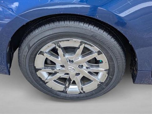 Used 2015 Toyota Prius V Two image 25