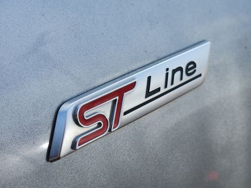 Used 2024 Ford Escape ST-Line w/ Tech Pack #1 image 10