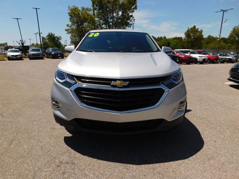 Used 2020 Chevrolet Equinox LT FWD image 3