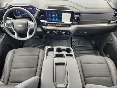 Used 2024 Chevrolet Silverado 1500 LT AWD/4WD image 26