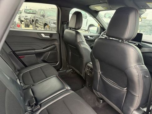 Used 2025 Ford Escape ST-Line image 7