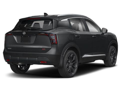 Certified 2025 Nissan Kicks SR w/ SR Premium Package AWD/4WD image 2