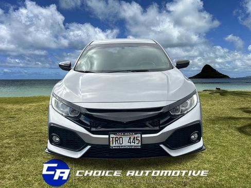 Used 2018 Honda Civic Sport image 10