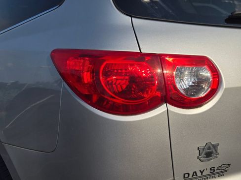 Used 2012 Chevrolet Traverse LTZ FWD image 10