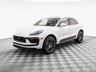New 2026 Porsche Macan 360° Tour