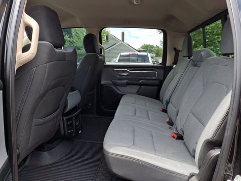 Used 2019 RAM 1500 Big Horn AWD/4WD image 20