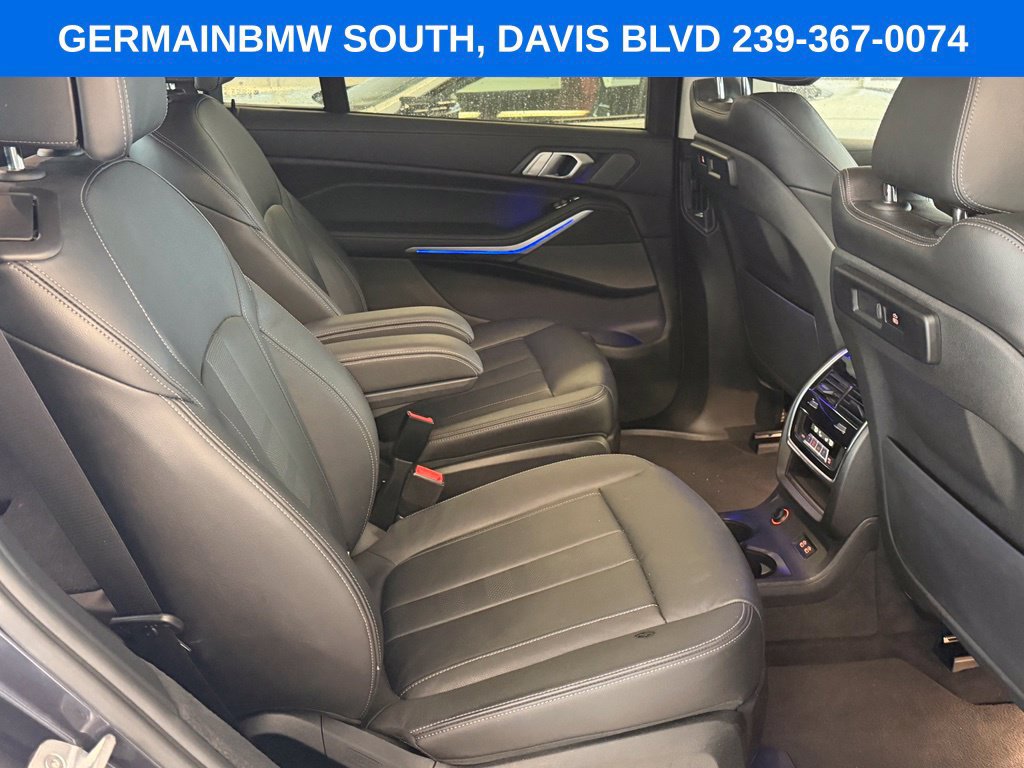 Used 2020 BMW X7 xDrive40i w/ Executive Package AWD/4WD image 17