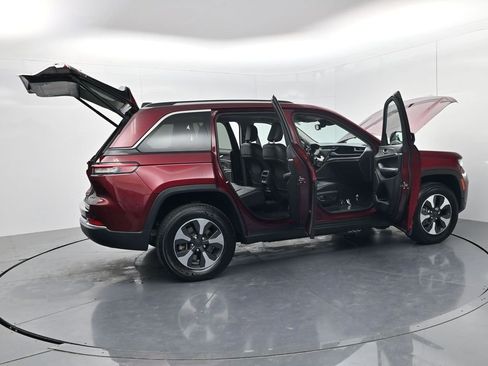 Used 2024 Jeep Grand Cherokee Limited 4xe AWD/4WD image 73