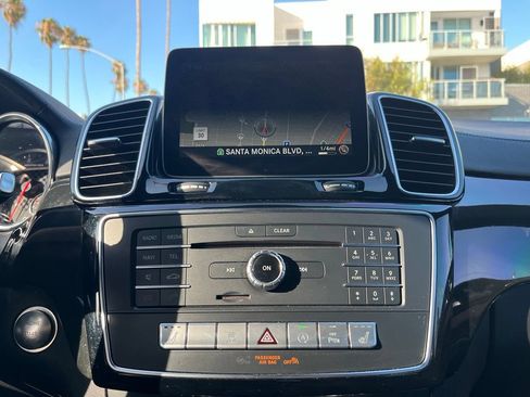 Used 2019 Mercedes-Benz GLE 43 AMG 4MATIC Coupe w/ Premium 3 Package image 22