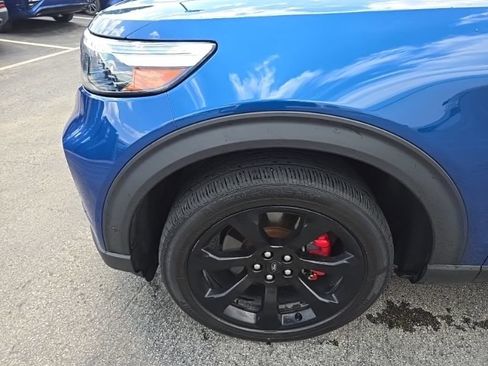 Used 2020 Ford Explorer ST w/ ST Street Pack AWD/4WD image 10