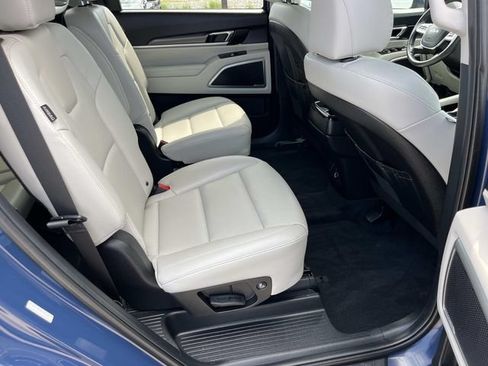 Used 2023 Kia Telluride S w/ S Sunroof Package AWD/4WD image 23