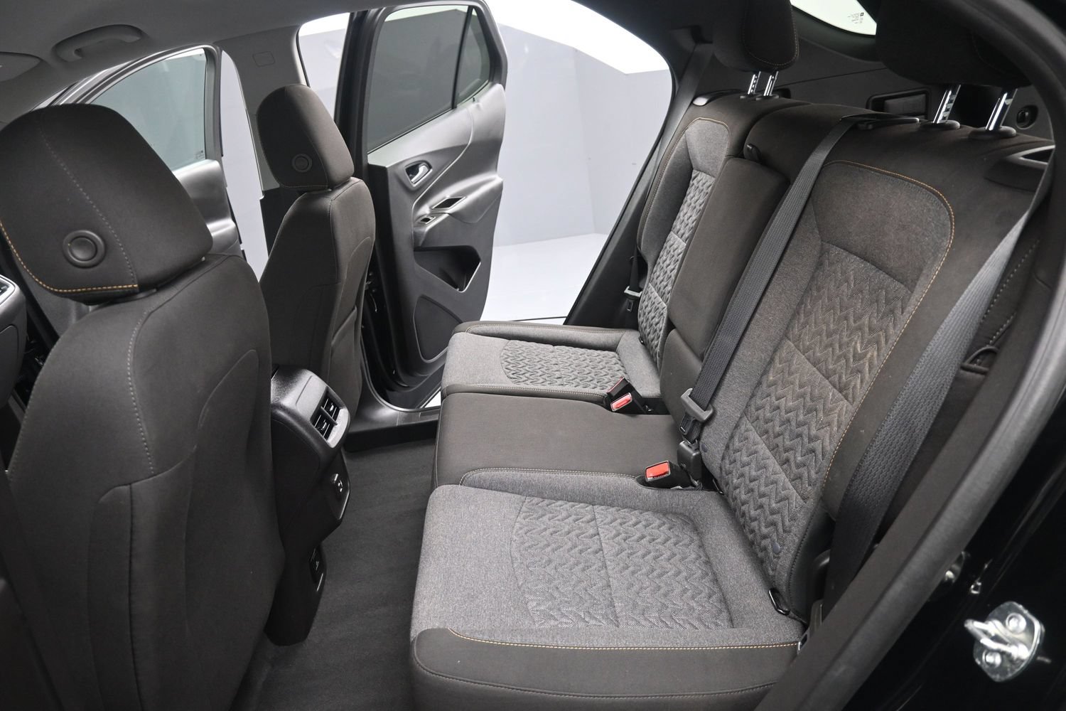 Used 2024 Chevrolet Equinox LT AWD/4WD image 34