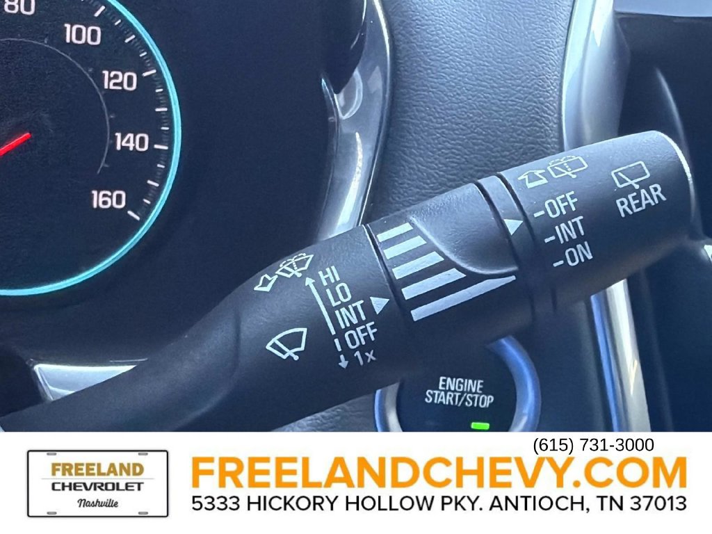 Used 2022 Chevrolet Traverse LT FWD image 44
