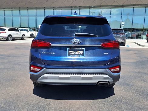 Used 2019 Hyundai Santa Fe SEL AWD/4WD image 4