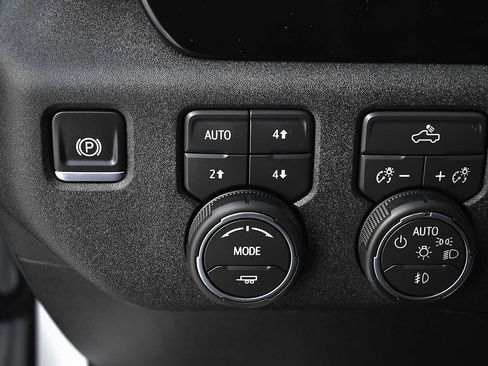 Used 2026 Chevrolet Silverado 1500 RST image 21